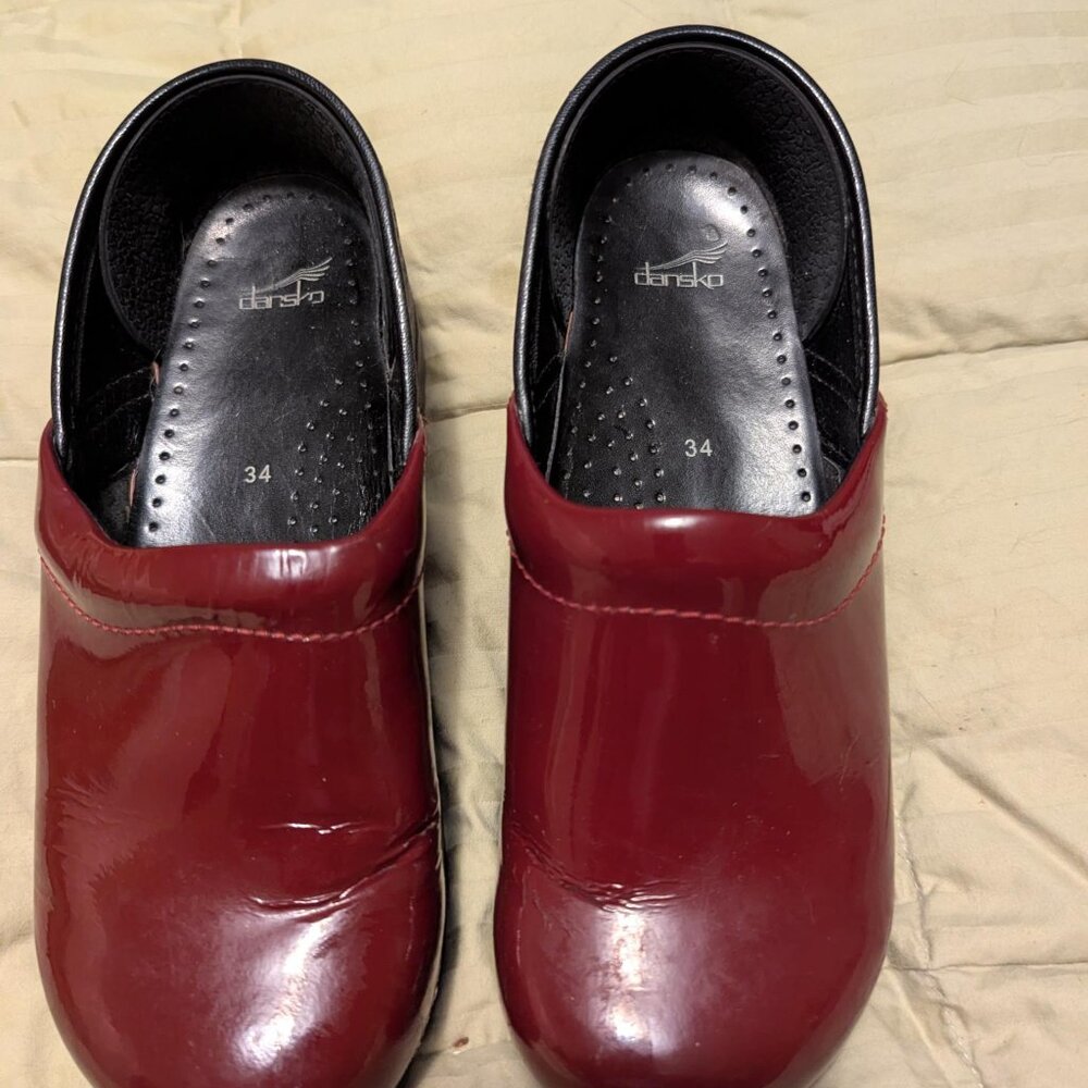 Red patent leather Danskos
